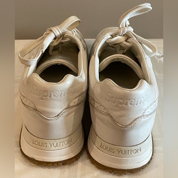 SOLD Louis Vuitton X Supreme white leather sneakers US Sz 8.5 preowned FLAWS - Picture 4 of 17